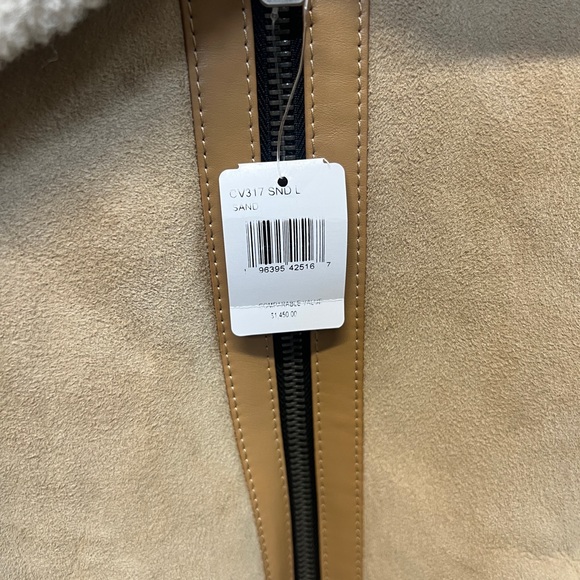 Coach Shearling Jacket in Sand Color Large Size NEW WITH TAGS - Picture 4 of 8